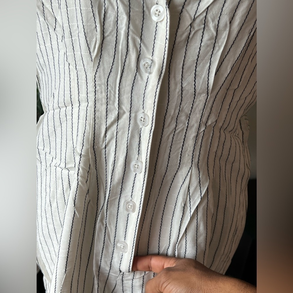 BCBGeneration
Striped Button-Front Romper - Picture 3 of 8